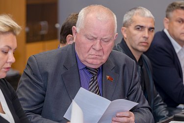 Уличная торговля: убрать нельзя оставить